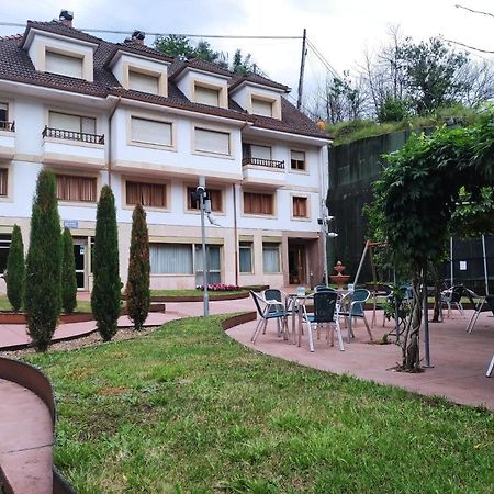 Hotel Penagrande Cangas De Narcea Bagian luar foto
