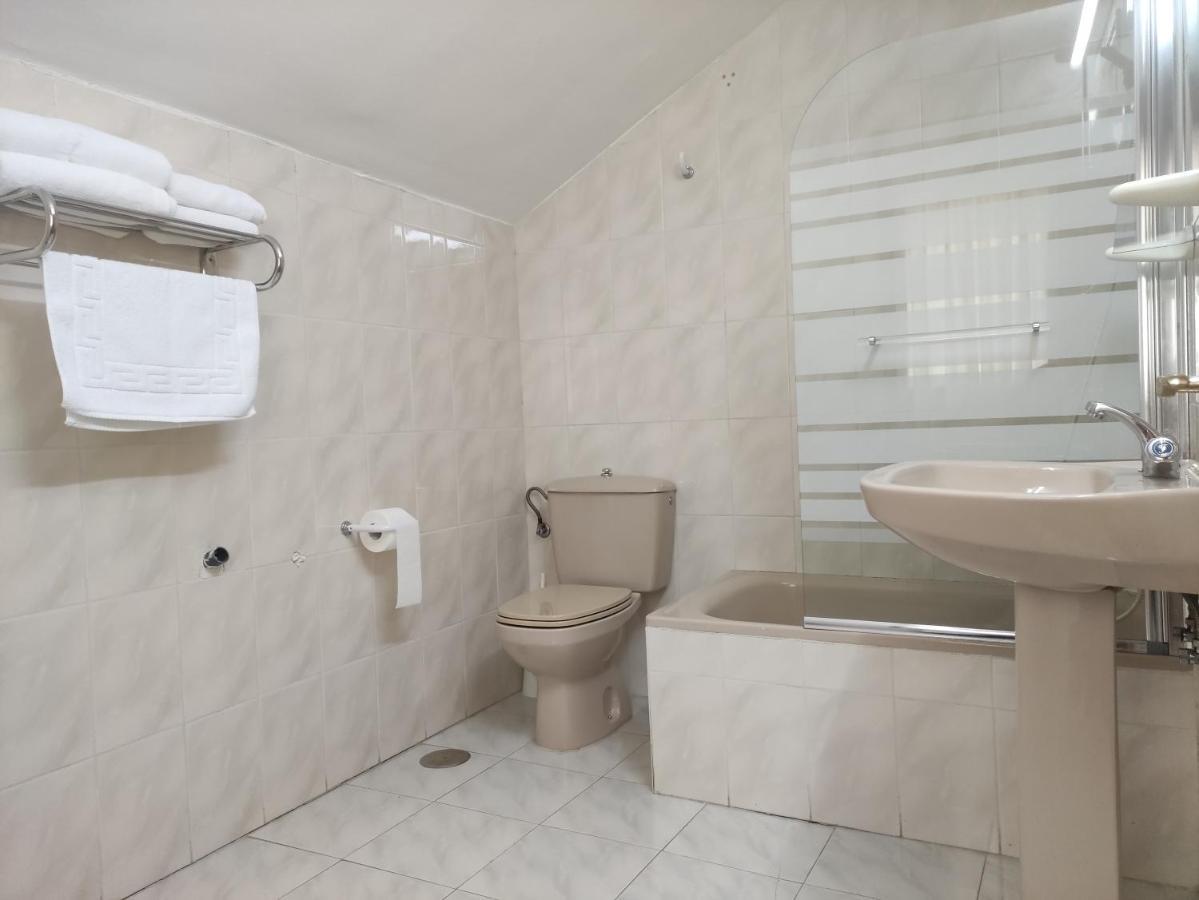 Hotel Penagrande Cangas De Narcea Bagian luar foto