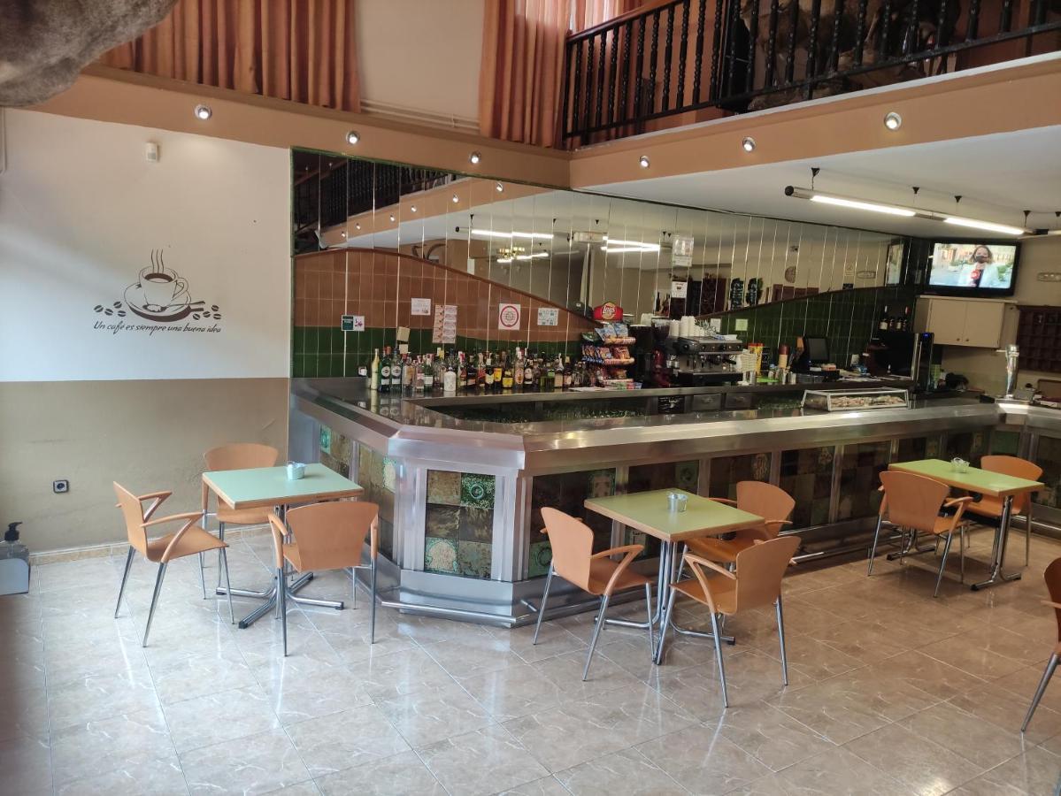 Hotel Penagrande Cangas De Narcea Bagian luar foto