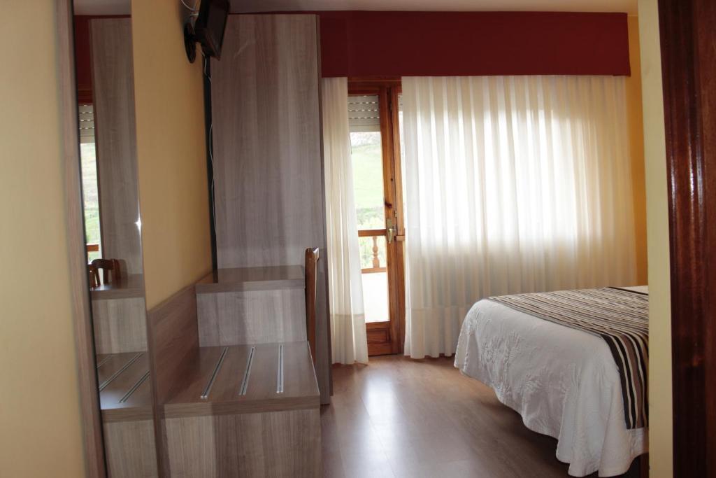 Hotel Penagrande Cangas De Narcea Ruang foto