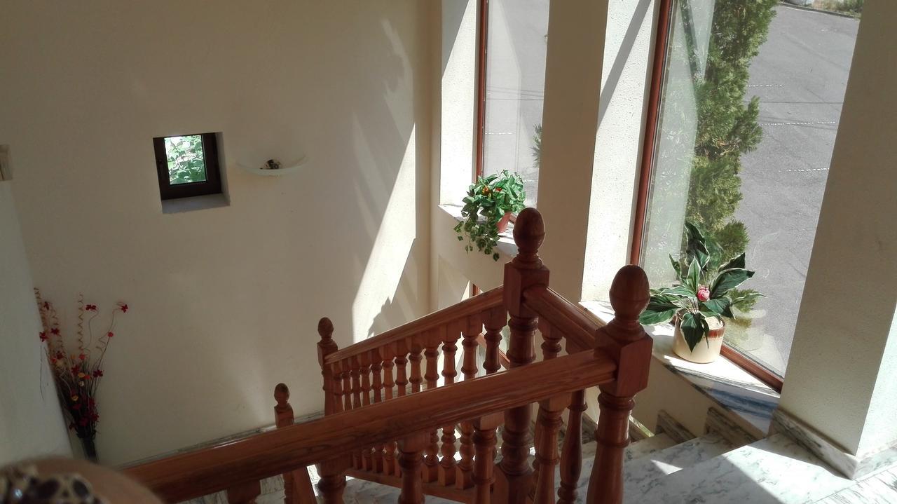 Hotel Penagrande Cangas De Narcea Bagian luar foto